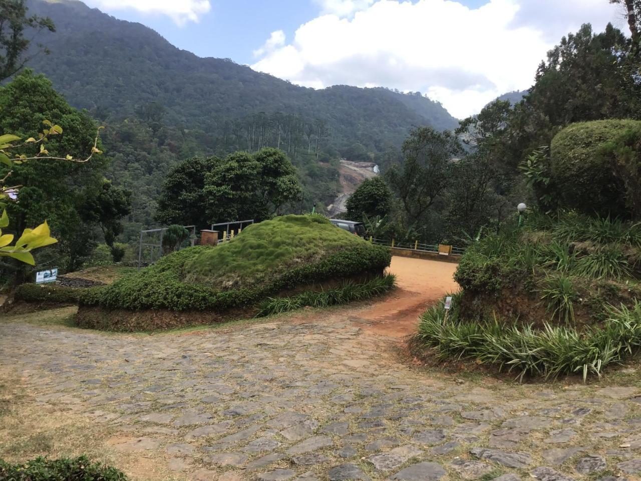 Wild Elephant Eco Friendly Resort Munnar Exterior foto